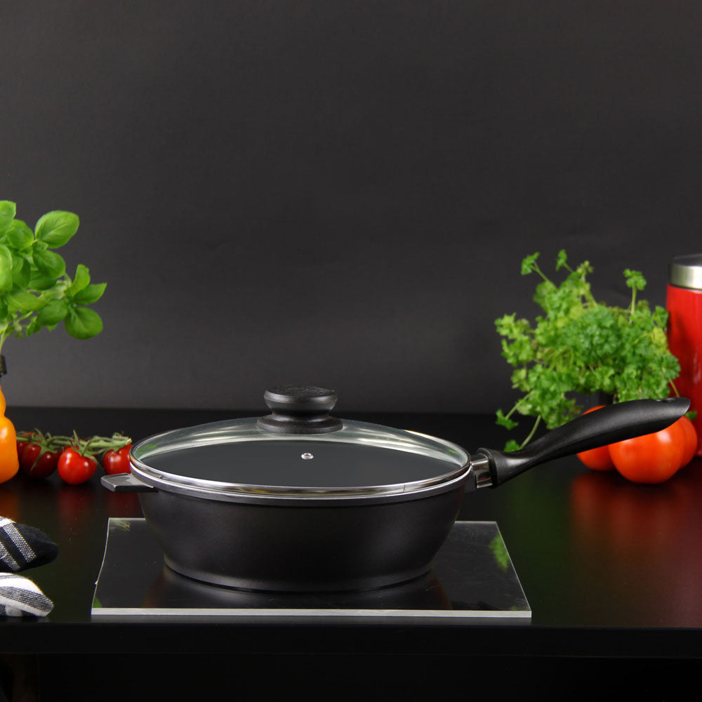 SQ Professional Nea Seramiq Die-Cast Saute Pan/ Black